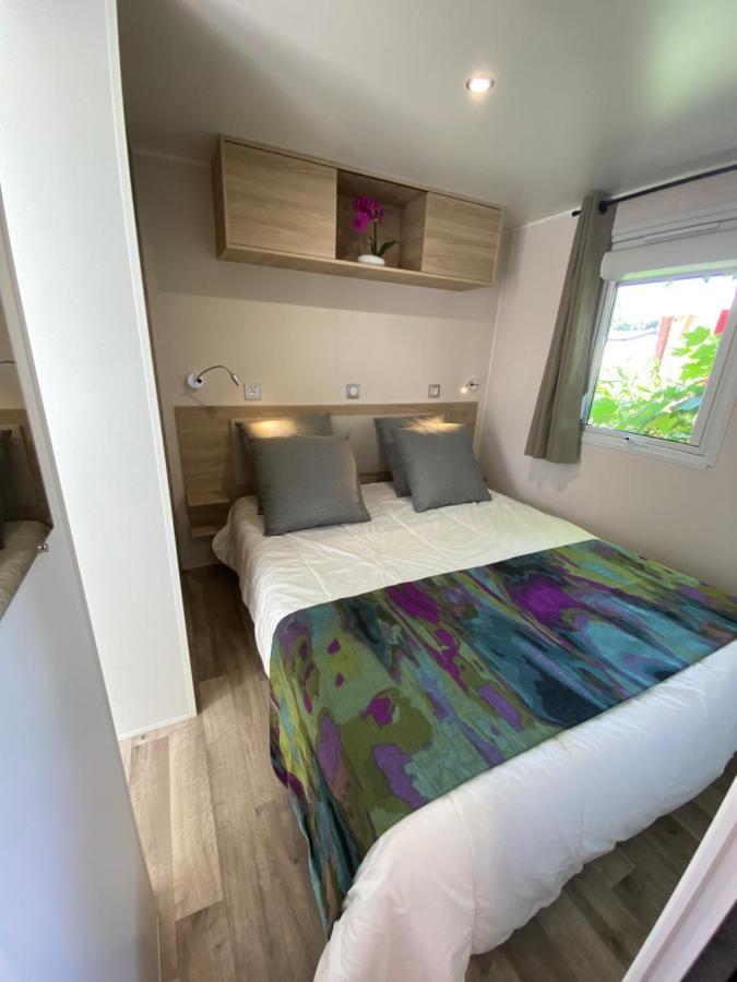 Mobil Home De Charme Fréjus Екстериор снимка